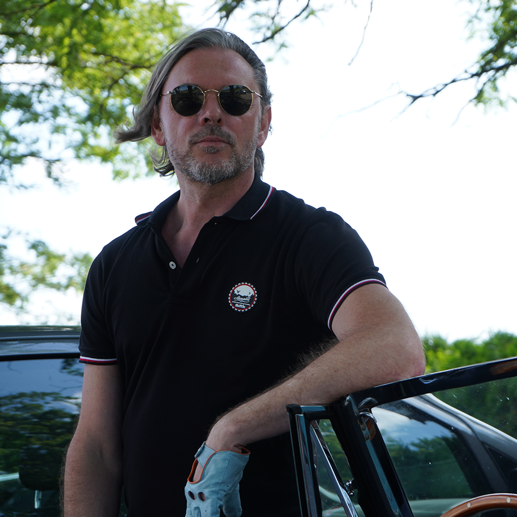 POLO SILHOUETTE ARMAILLI SCHWARZES 3D-LOGO